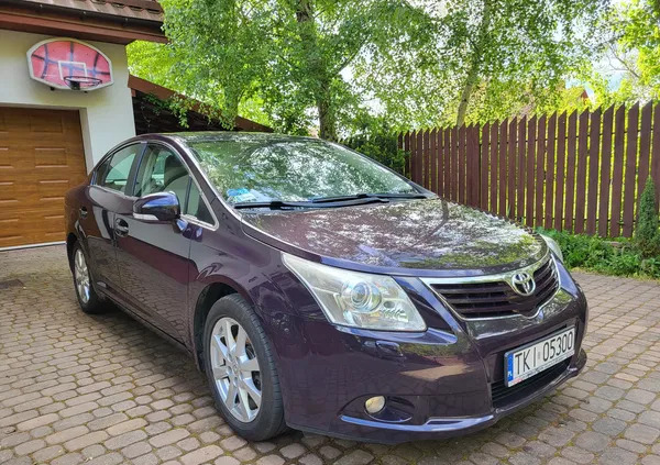 Toyota Avensis cena 29000 przebieg: 199280, rok produkcji 2009 z Kielce małe 529